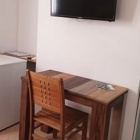 Arghjola Oda ve Kahvaltı Porto-Vecchio (Corsica)