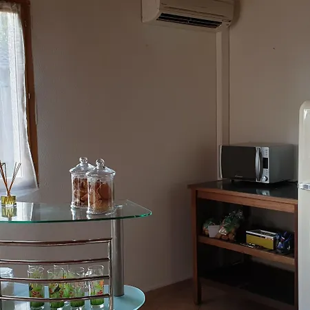 Bed & Breakfast Arghjola 3*