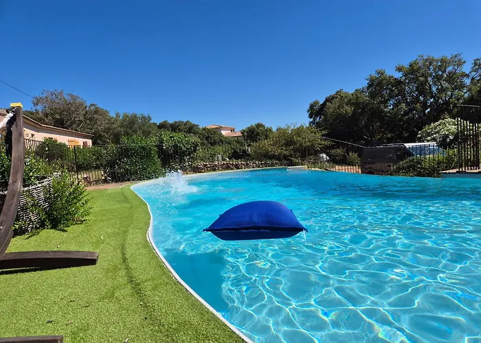 Arghjola Bed & Breakfast 4*