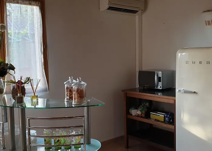 Bed & Breakfast Arghjola 4*