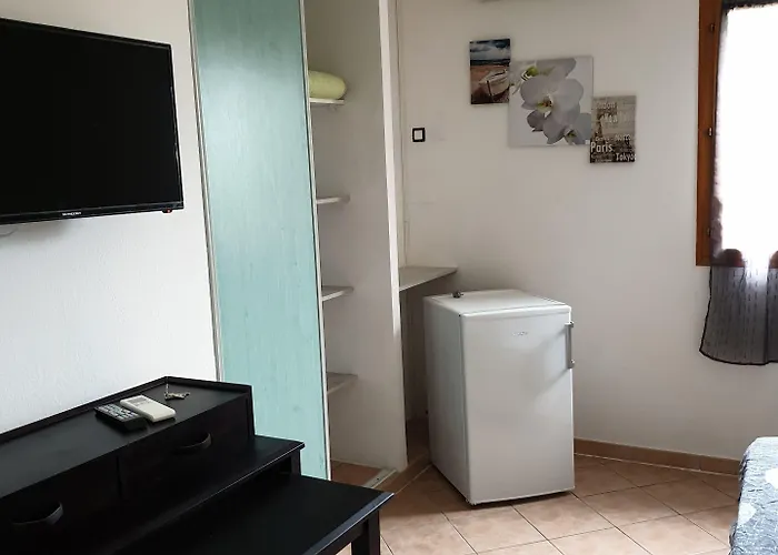 Bed & Breakfast Arghjola 4*